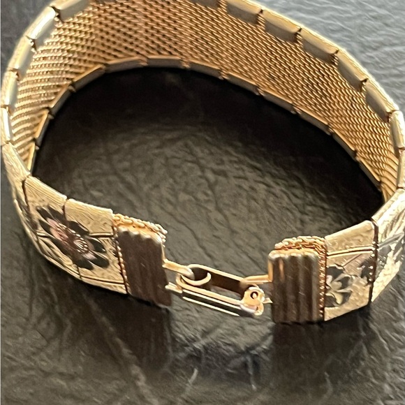 Vintage Etch Gold filled bracelet - Picture 5 of 5